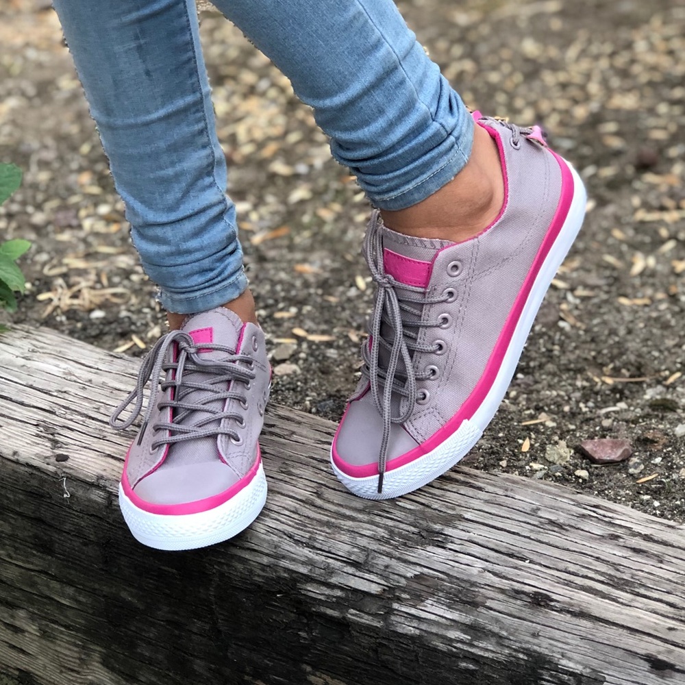 Gray and pink women sneakers - Picture 2 of 4